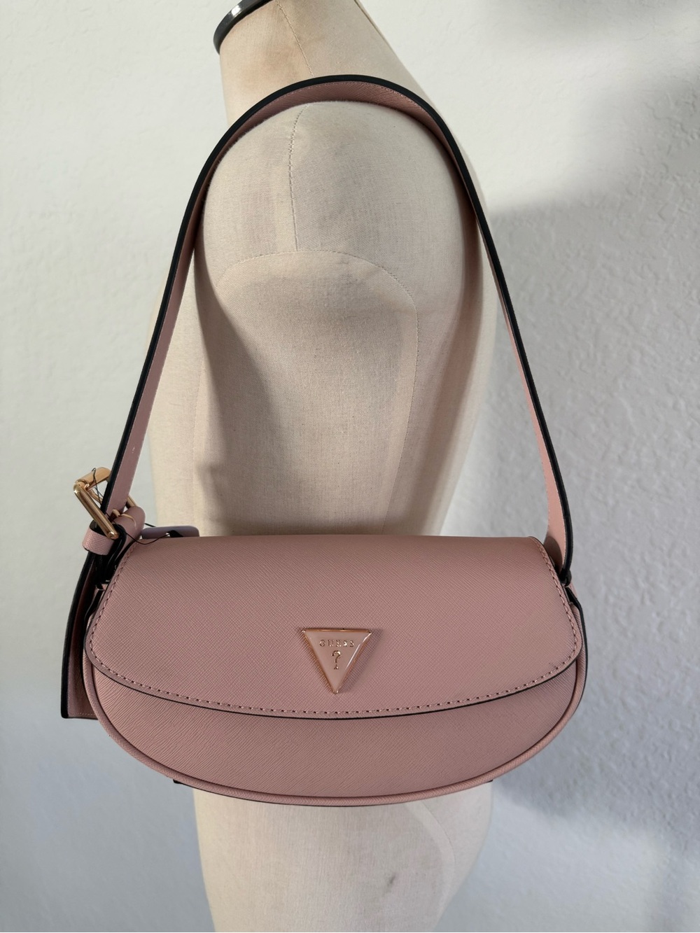 New womens Guess Heather pink Leather Shoulder Bag
